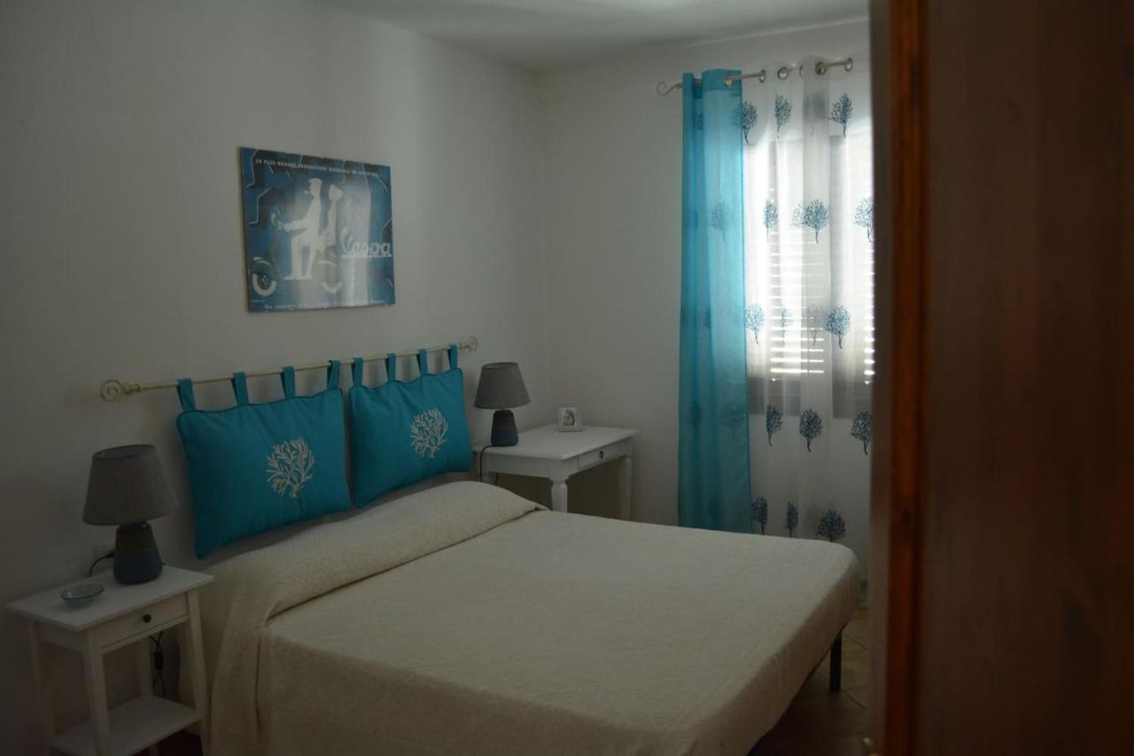 Casa Della Vespa Orosei Exterior foto